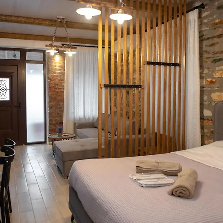 The House Angeliki * Kanália